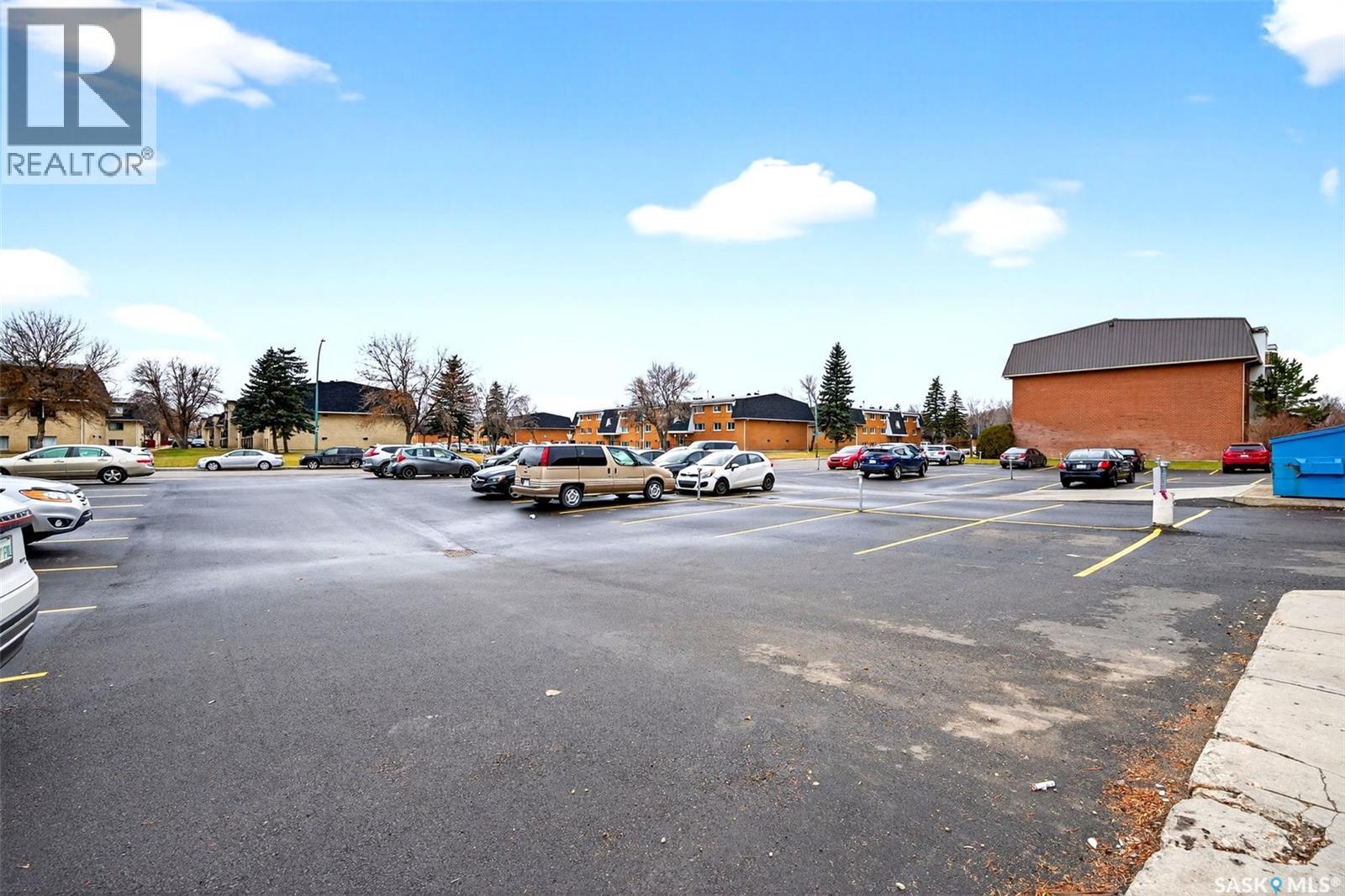 32 27 Centennial Street, Regina, Saskatchewan  S4S 6P8 - Photo 24 - SK024420