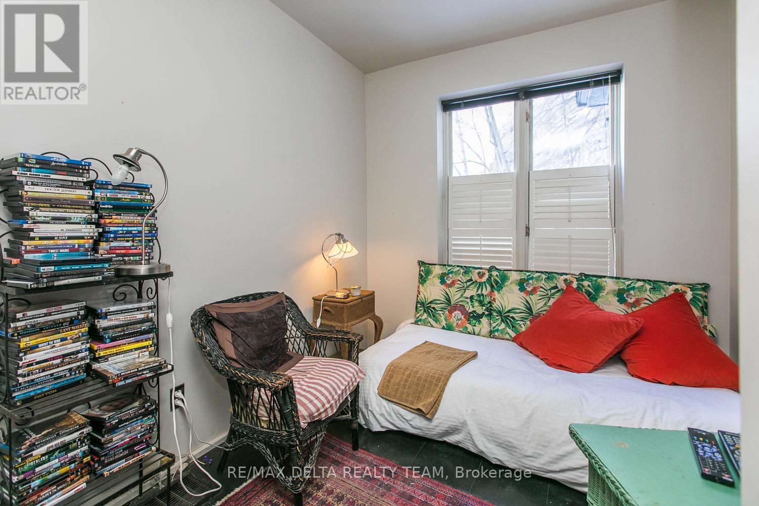 27 Perkins Street, Ottawa, Ontario  K1R 7G4 - Photo 19 - X12557998