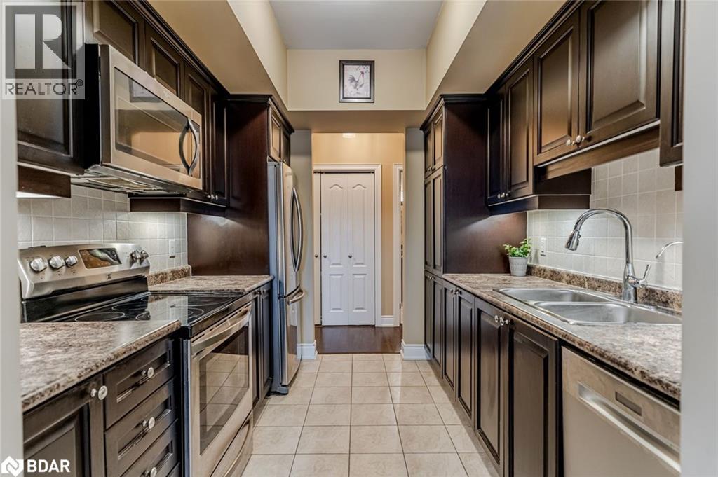 44 Ferndale Drive S Unit# 212, Barrie, Ontario  L4N 2V1 - Photo 4 - 40788397