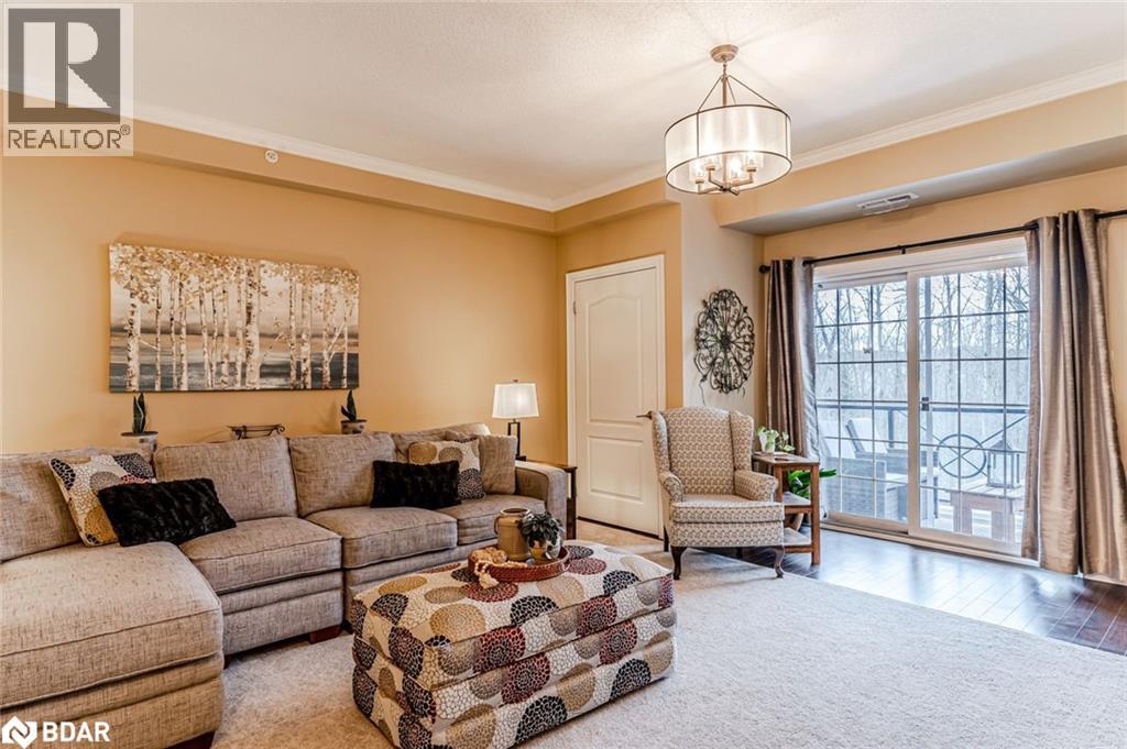 44 Ferndale Drive S Unit# 212, Barrie, Ontario  L4N 2V1 - Photo 3 - 40788397