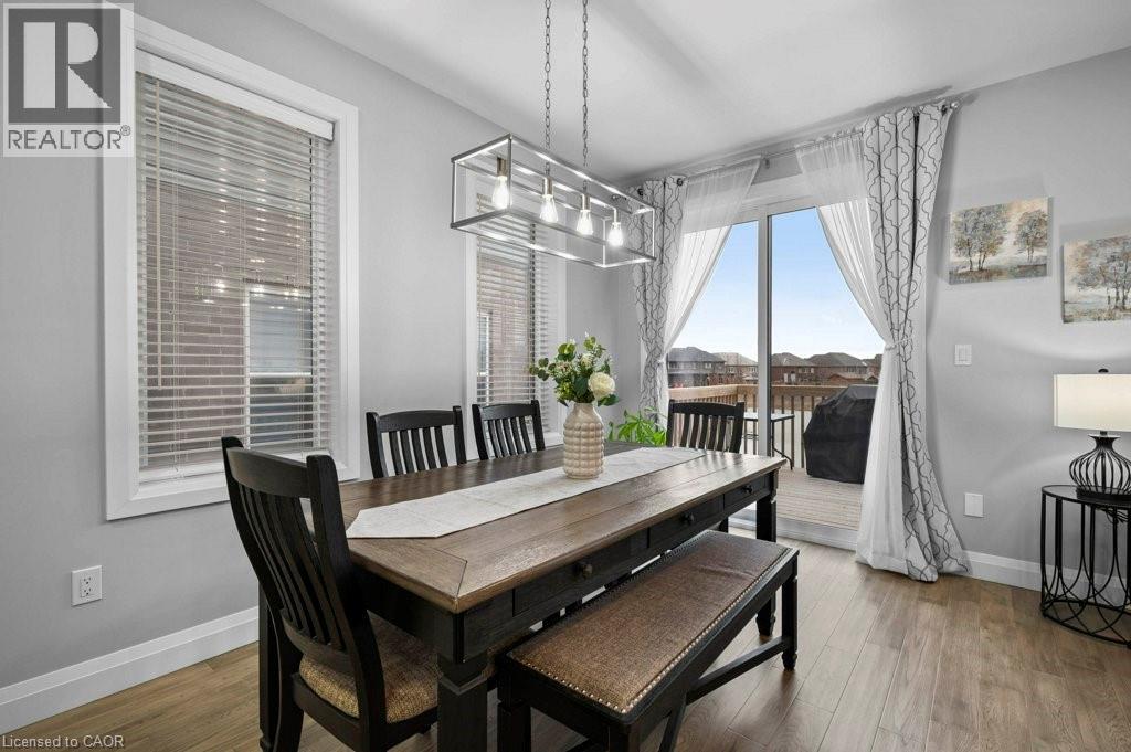 904 Chapel Hill Court, Kitchener, Ontario  N2R 0P4 - Photo 9 - 40789385