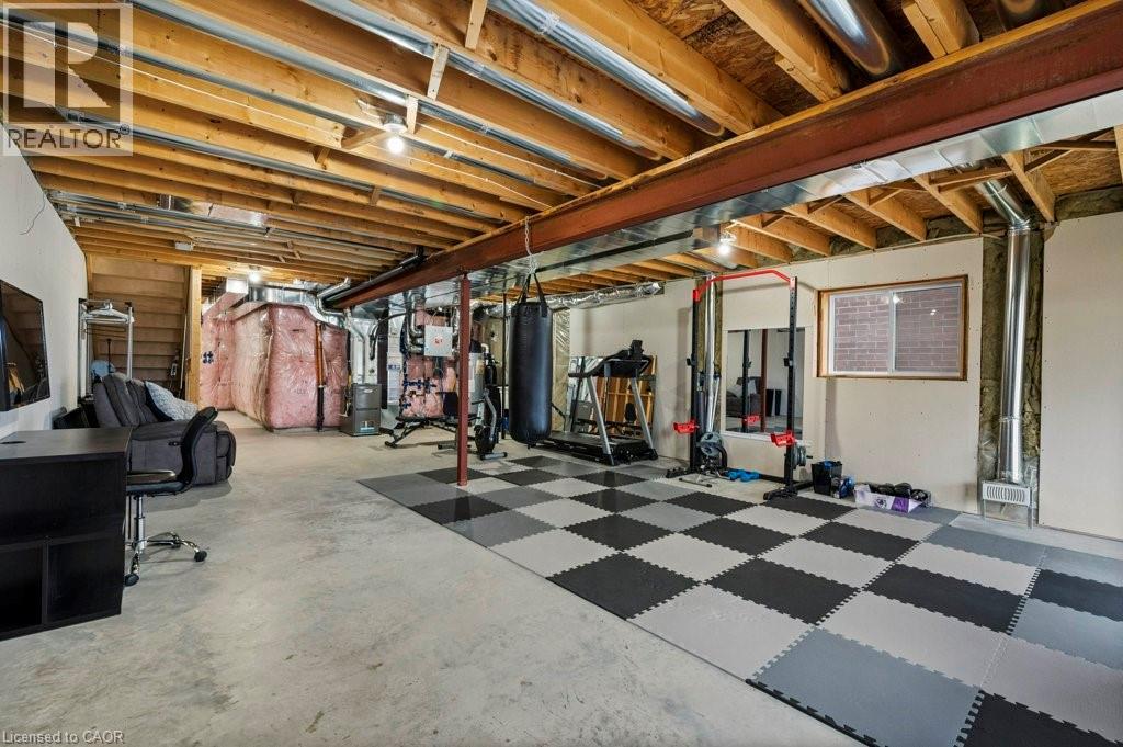 904 Chapel Hill Court, Kitchener, Ontario  N2R 0P4 - Photo 32 - 40789385