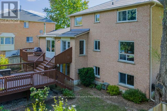 518 Grand Ridge Drive, Cambridge, Ontario  N1S 4Y9 - Photo 38 - X12397913