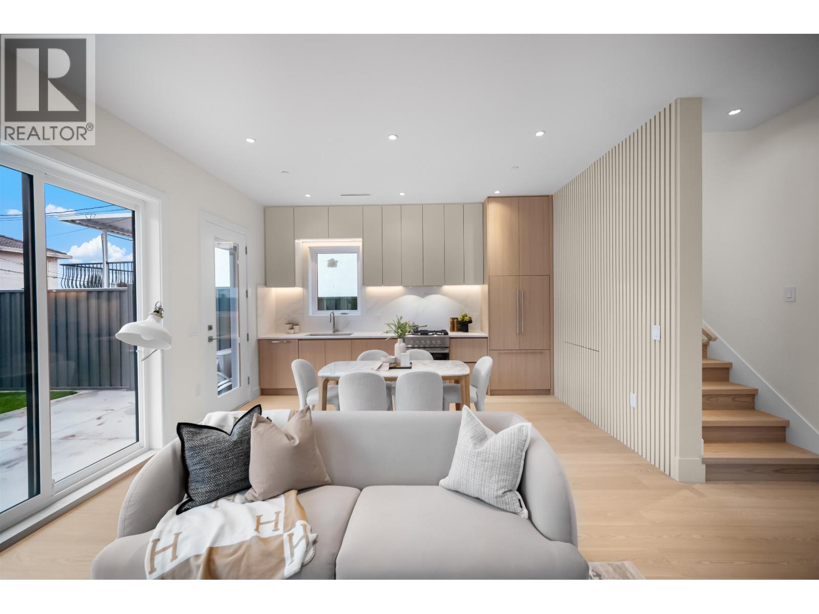 1671 E 31st Avenue, Vancouver, British Columbia V5N 3B2 - Photo 7 - R3068804