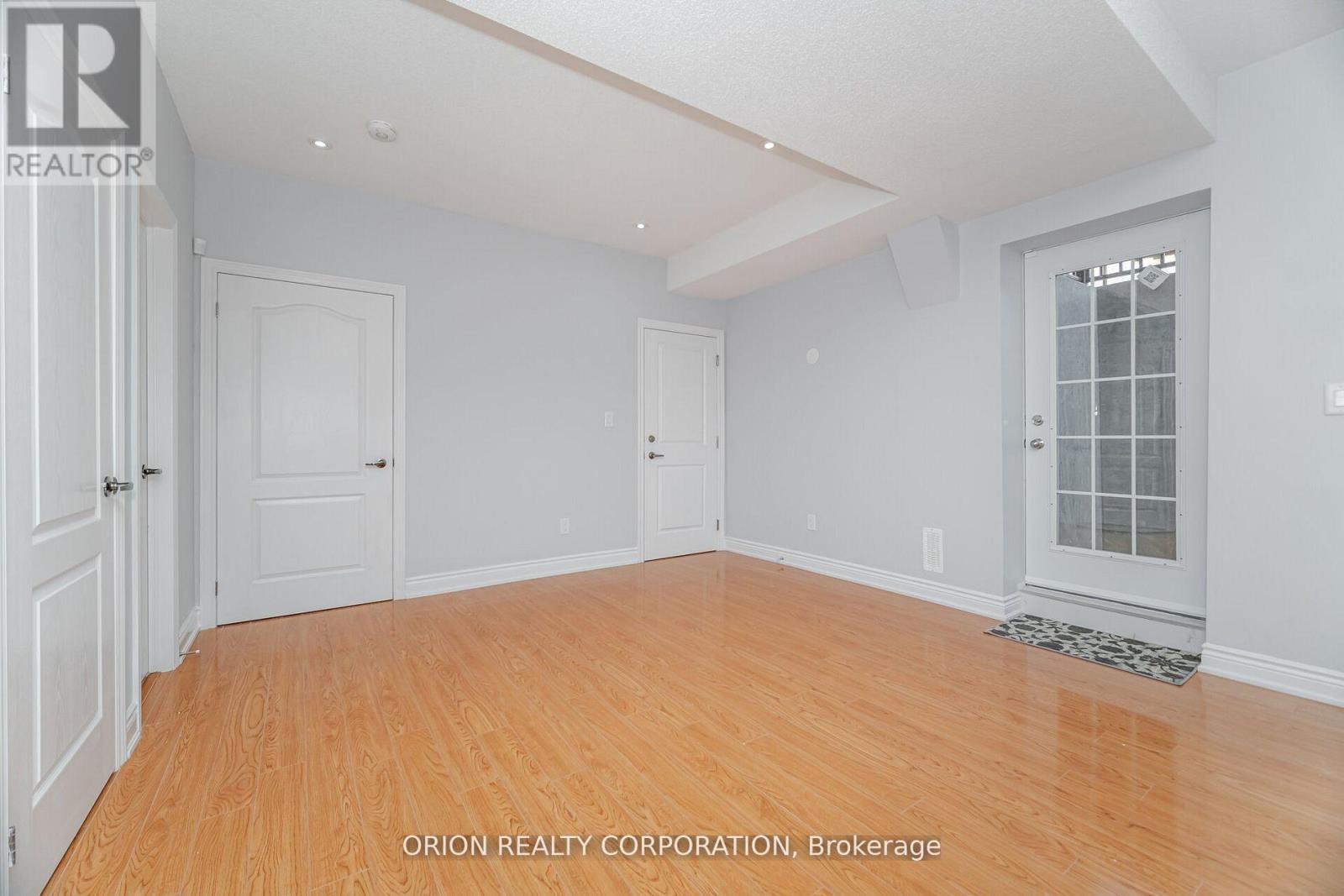 802 Miltonbrook Crescent, Milton, Ontario  L9T 8N3 - Photo 23 - W12562898