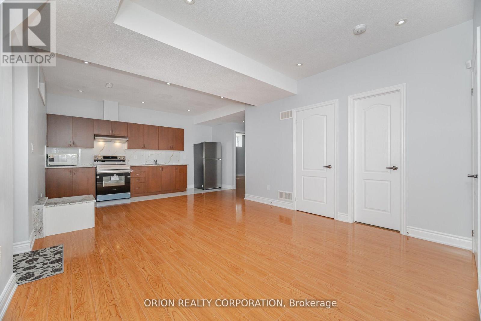 802 Miltonbrook Crescent, Milton, Ontario  L9T 8N3 - Photo 24 - W12562898