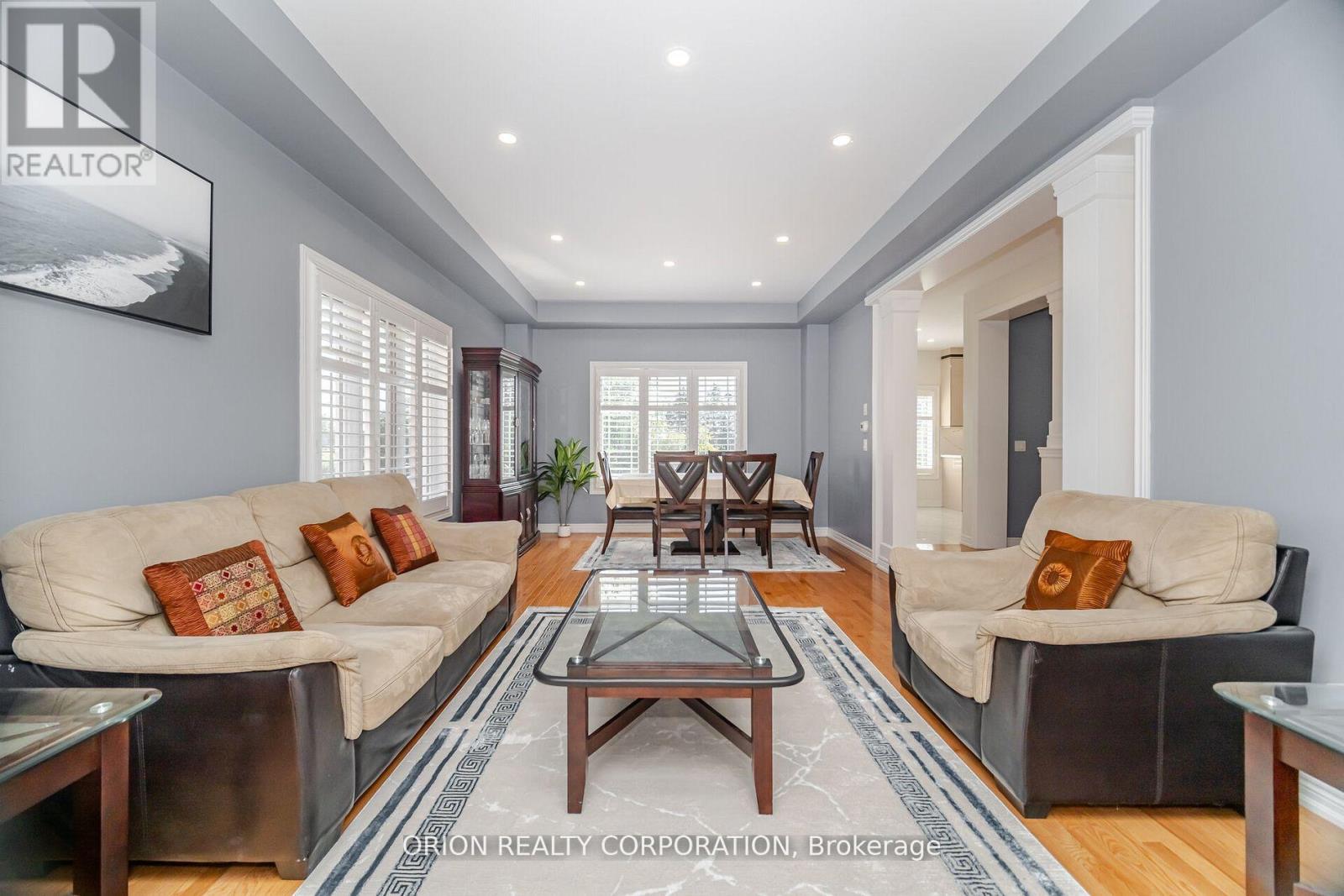 802 Miltonbrook Crescent, Milton, Ontario  L9T 8N3 - Photo 4 - W12562898