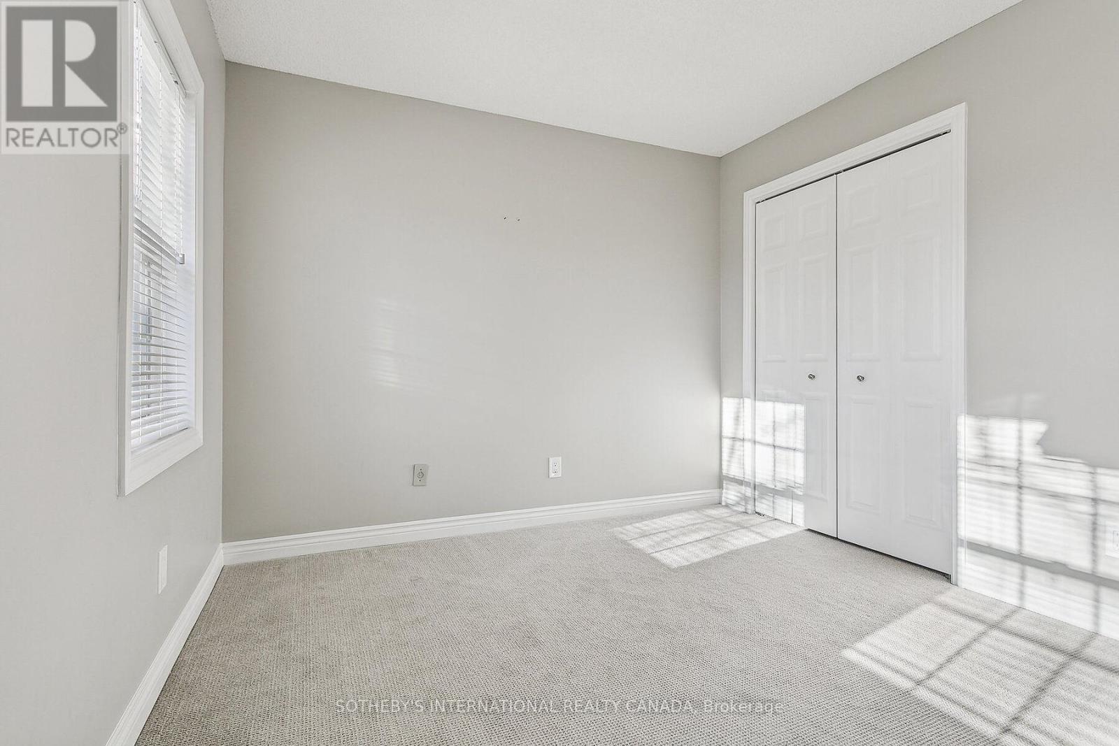 43 Shore Gardens, Oakville, Ontario  L6L 5Z2 - Photo 15 - W12562914