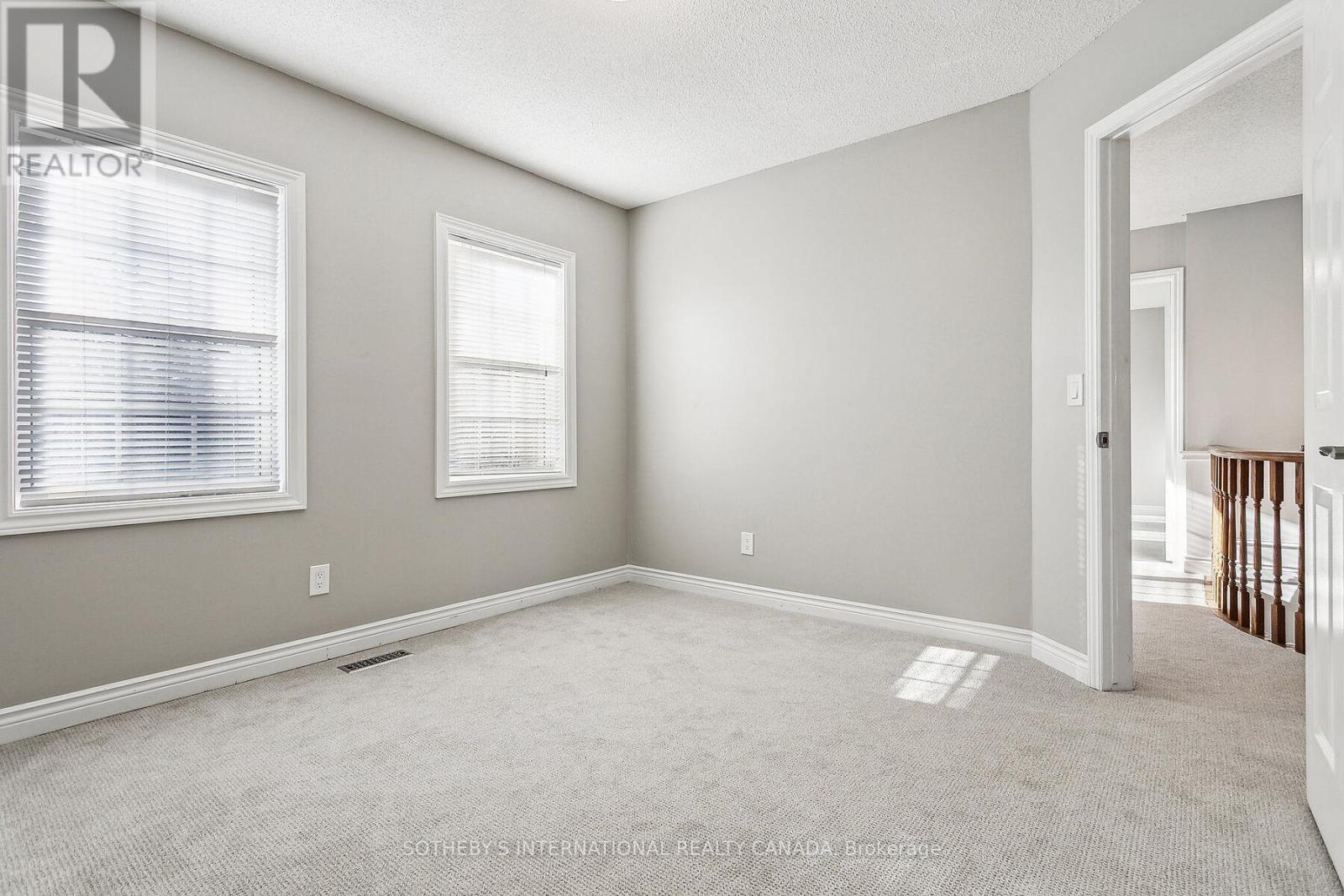 43 Shore Gardens, Oakville, Ontario  L6L 5Z2 - Photo 17 - W12562914