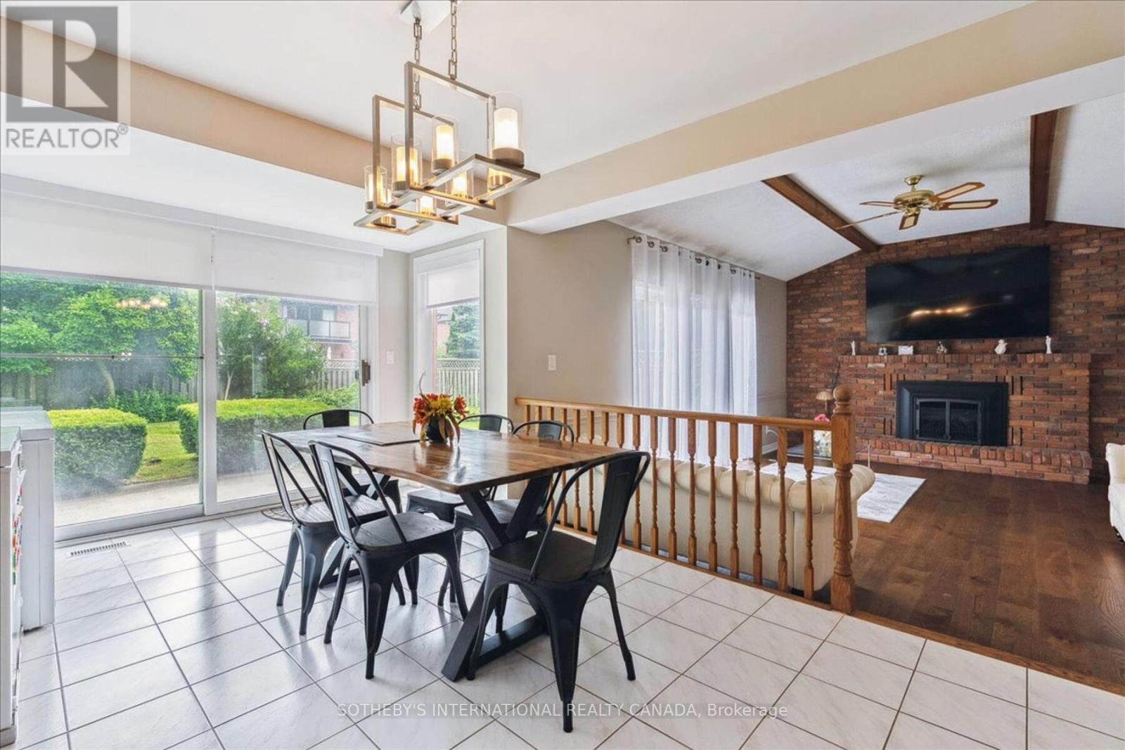 43 Shore Gardens, Oakville, Ontario  L6L 5Z2 - Photo 8 - W12562914