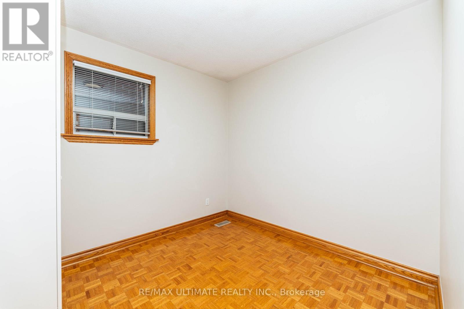 Main - 448 Salem Avenue N, Toronto, Ontario  M6H 3C9 - Photo 11 - W12562924