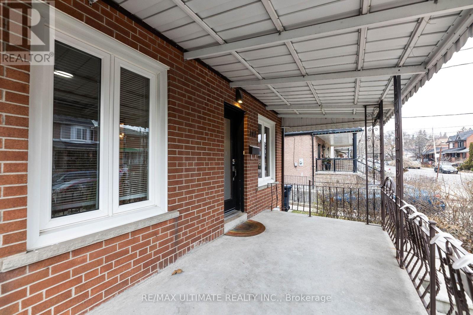 Main - 448 Salem Avenue N, Toronto, Ontario  M6H 3C9 - Photo 2 - W12562924