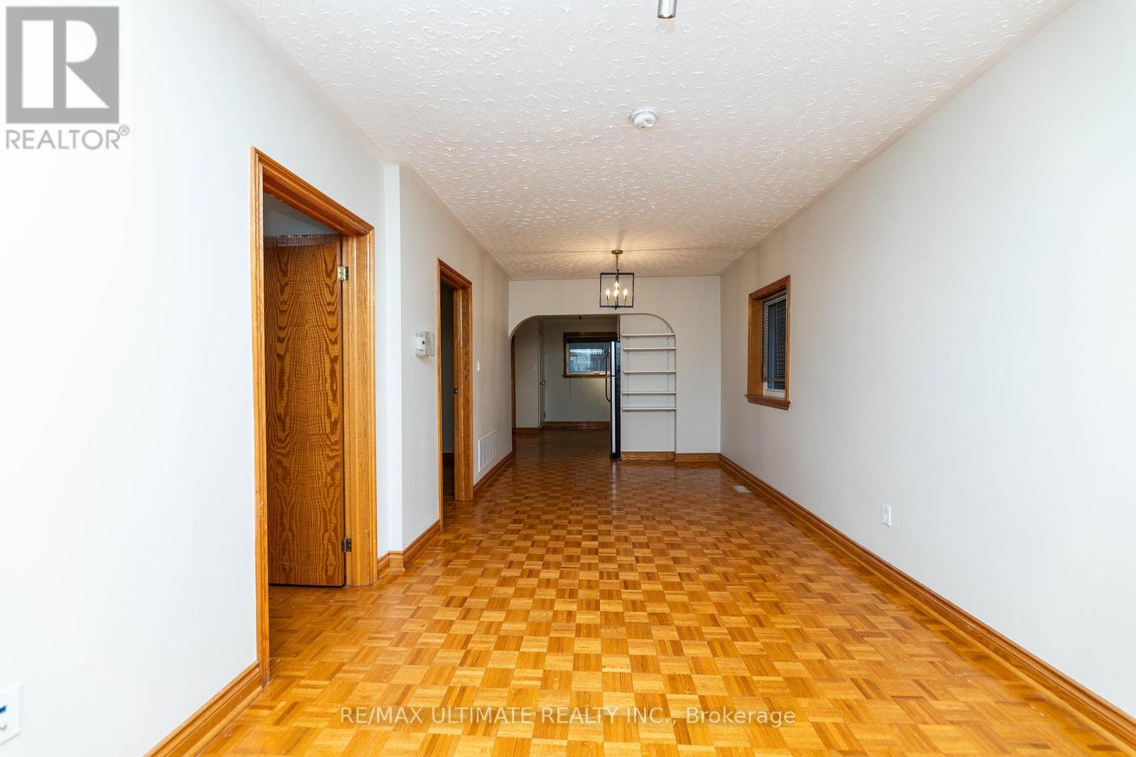 Main - 448 Salem Avenue N, Toronto, Ontario  M6H 3C9 - Photo 3 - W12562924