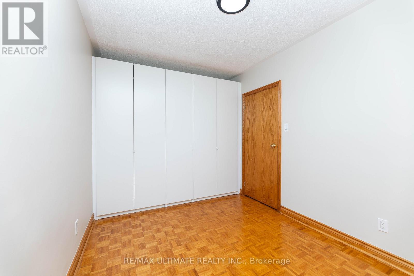 Main - 448 Salem Avenue N, Toronto, Ontario  M6H 3C9 - Photo 8 - W12562924