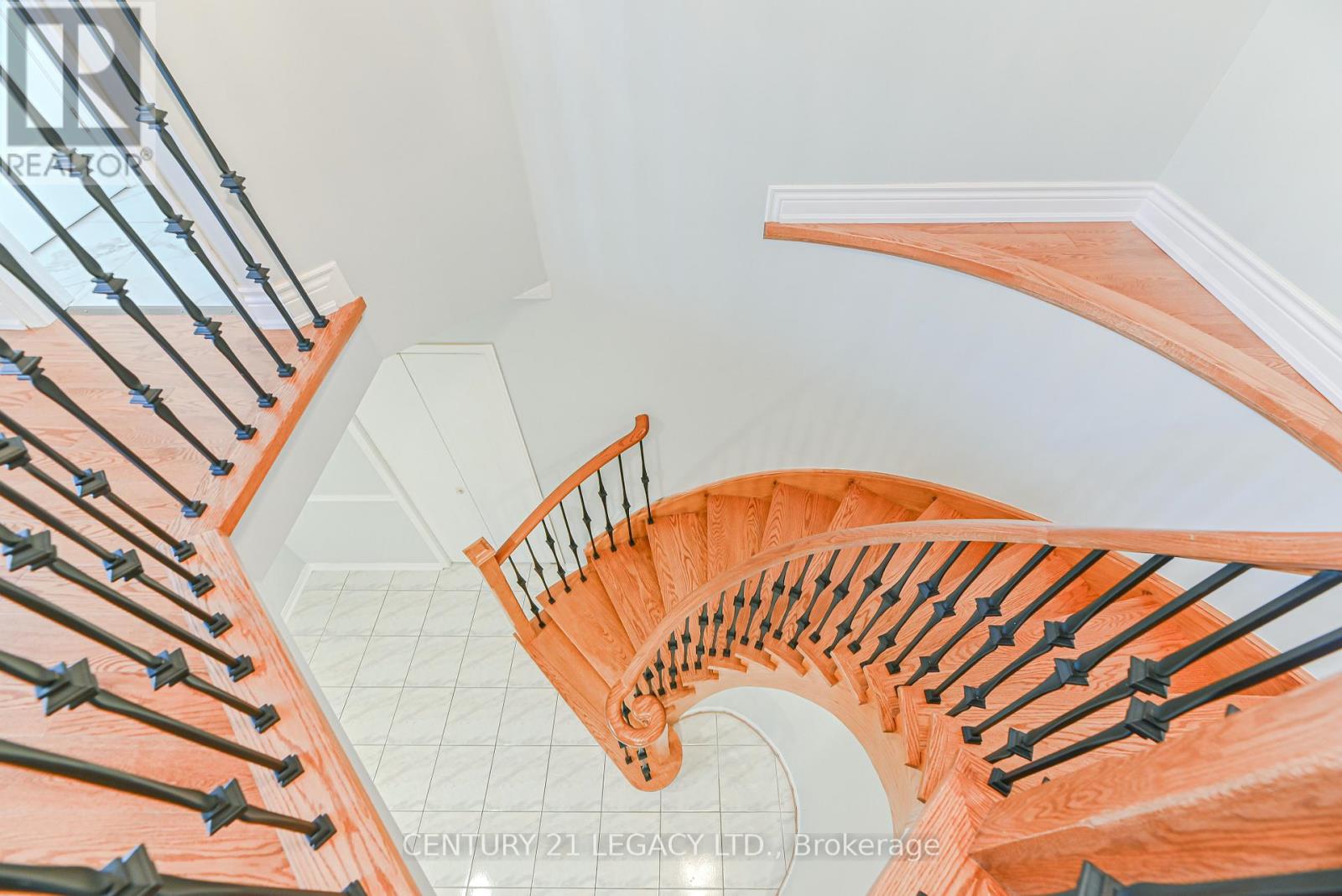 497 Winfield Terrace, Mississauga, Ontario  L5R 3V1 - Photo 22 - W12562942