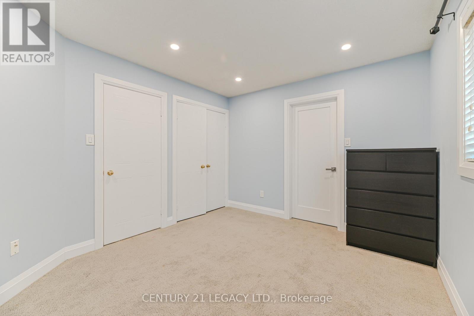 497 Winfield Terrace, Mississauga, Ontario  L5R 3V1 - Photo 33 - W12562942