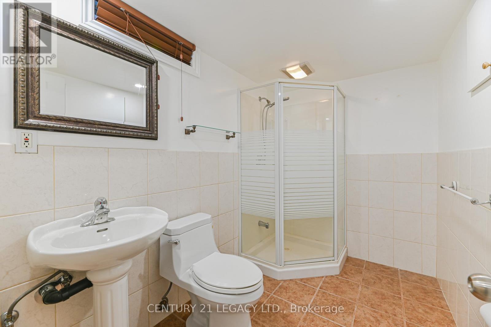 497 Winfield Terrace, Mississauga, Ontario  L5R 3V1 - Photo 42 - W12562942