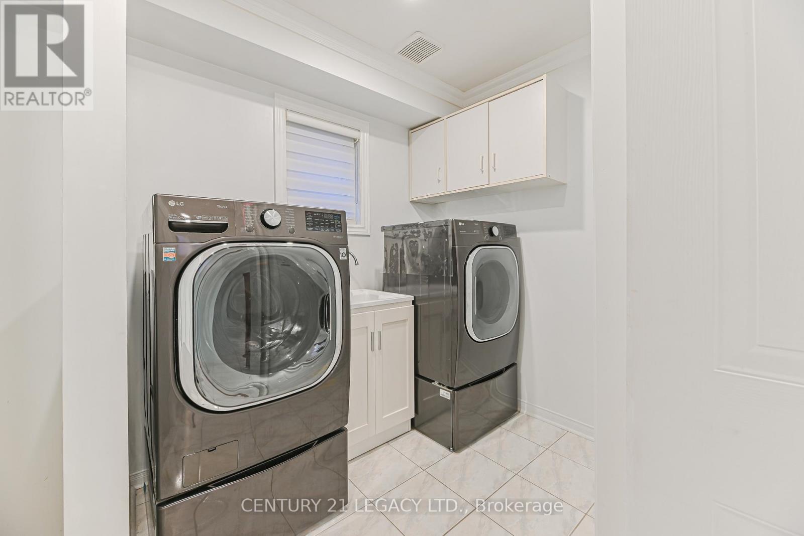 497 Winfield Terrace, Mississauga, Ontario  L5R 3V1 - Photo 43 - W12562942