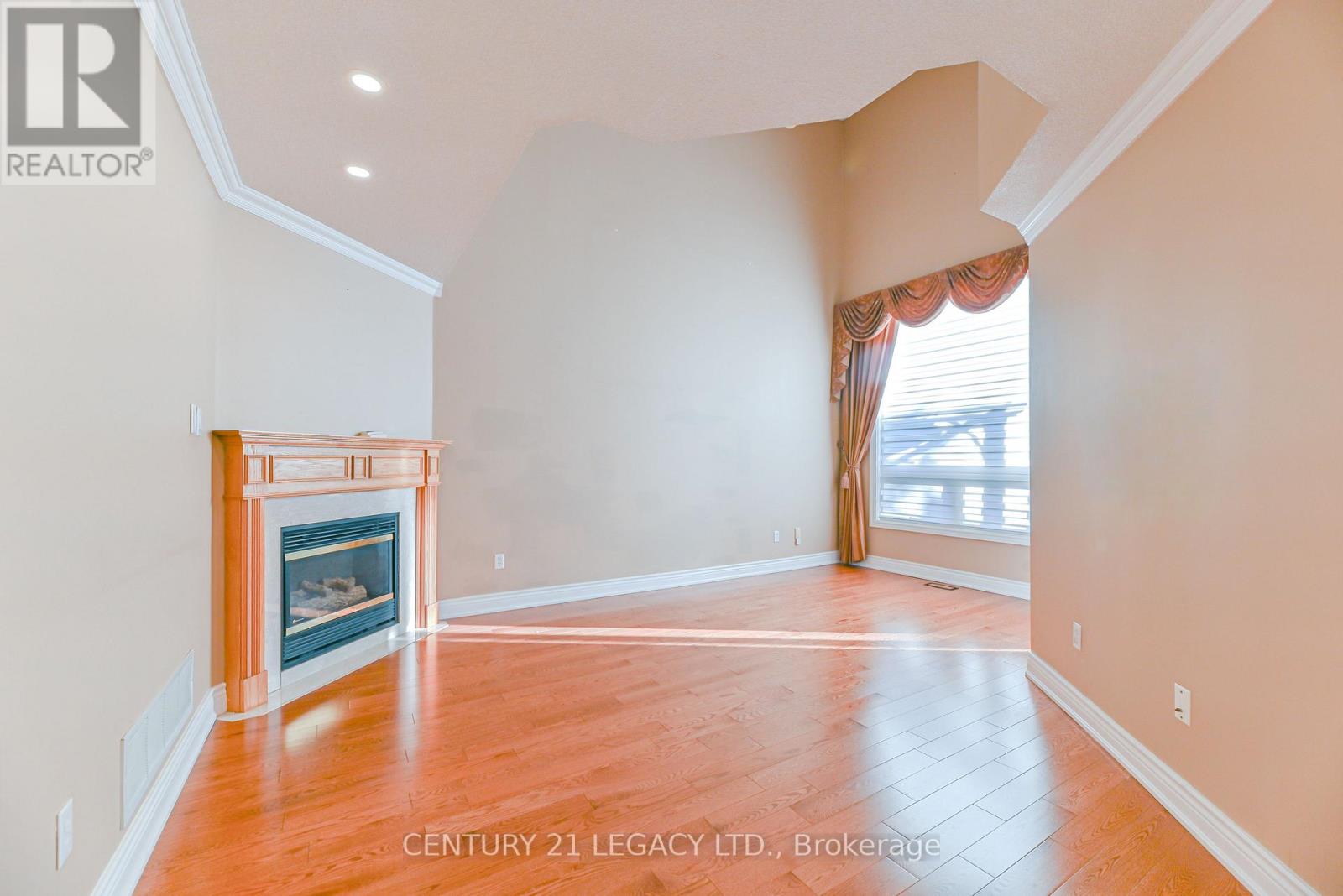 497 Winfield Terrace, Mississauga, Ontario  L5R 3V1 - Photo 8 - W12562942