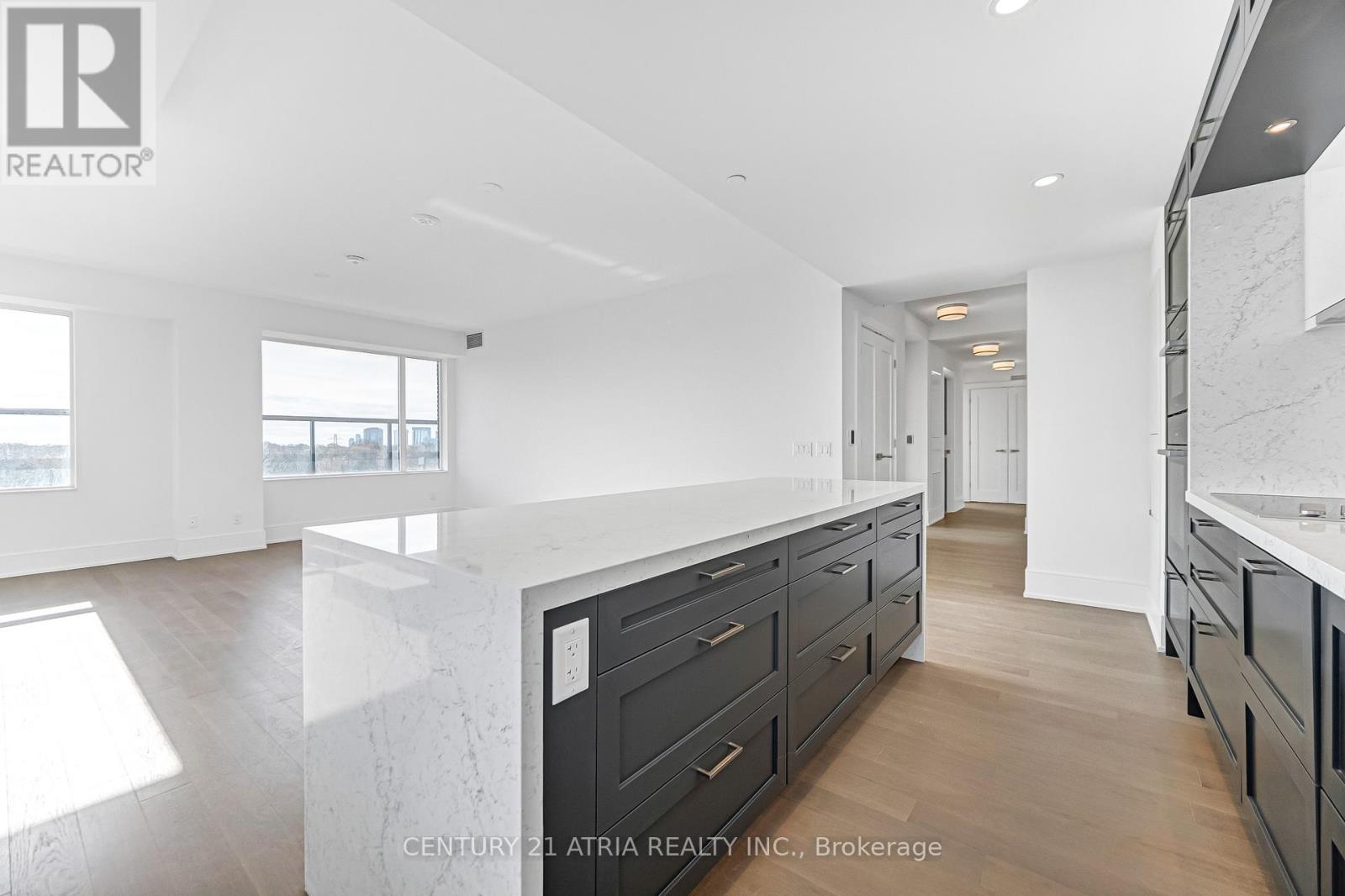 606 - 259 The Kingsway, Toronto, Ontario  M9A 0G2 - Photo 10 - W12562944