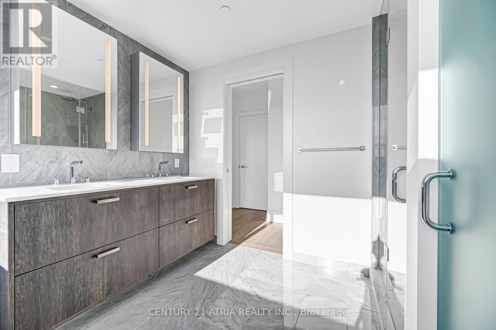 606 - 259 The Kingsway, Toronto, Ontario  M9A 0G2 - Photo 29 - W12562944