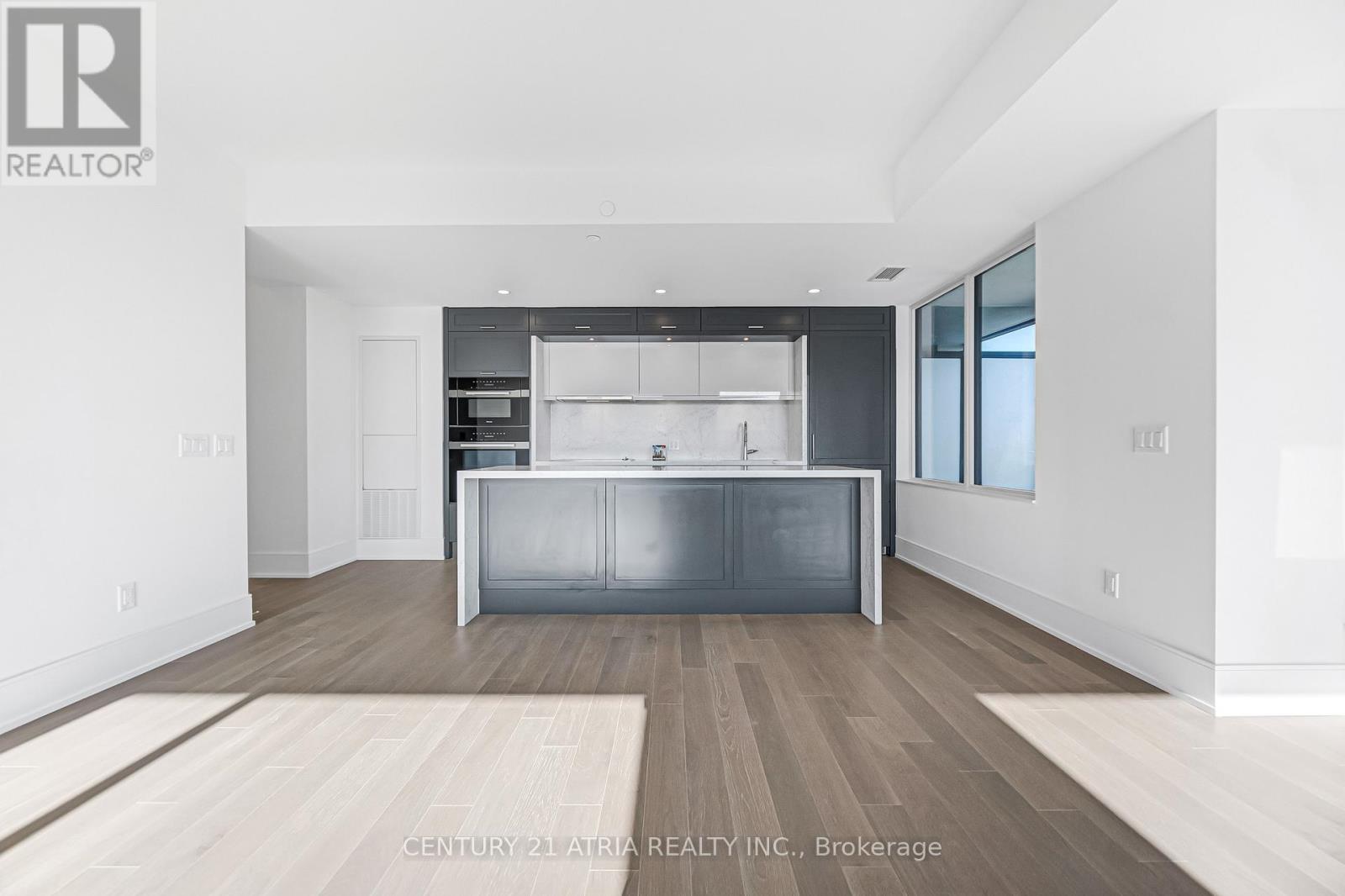 606 - 259 The Kingsway, Toronto, Ontario  M9A 0G2 - Photo 6 - W12562944