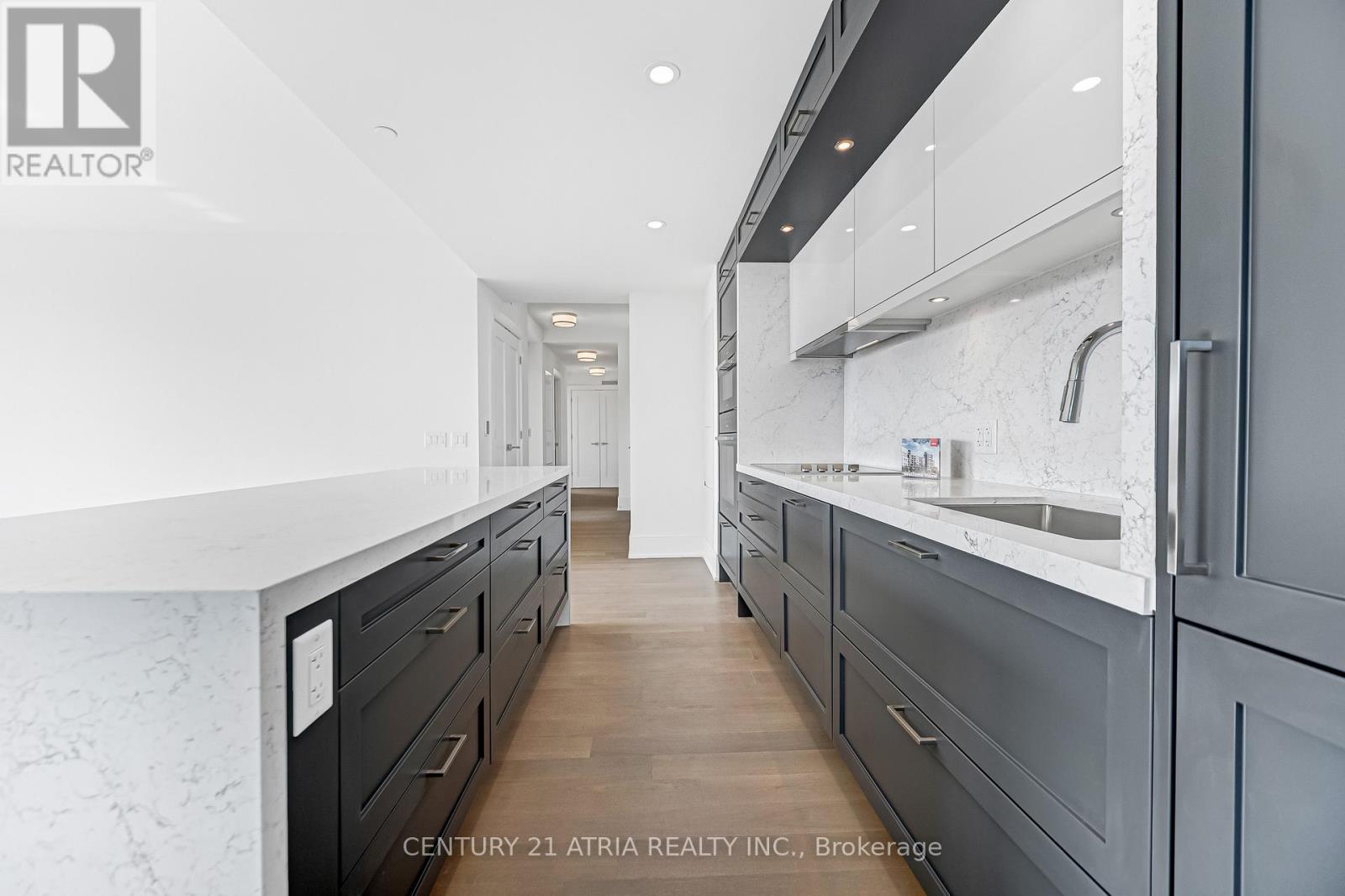 606 - 259 The Kingsway, Toronto, Ontario  M9A 0G2 - Photo 8 - W12562944