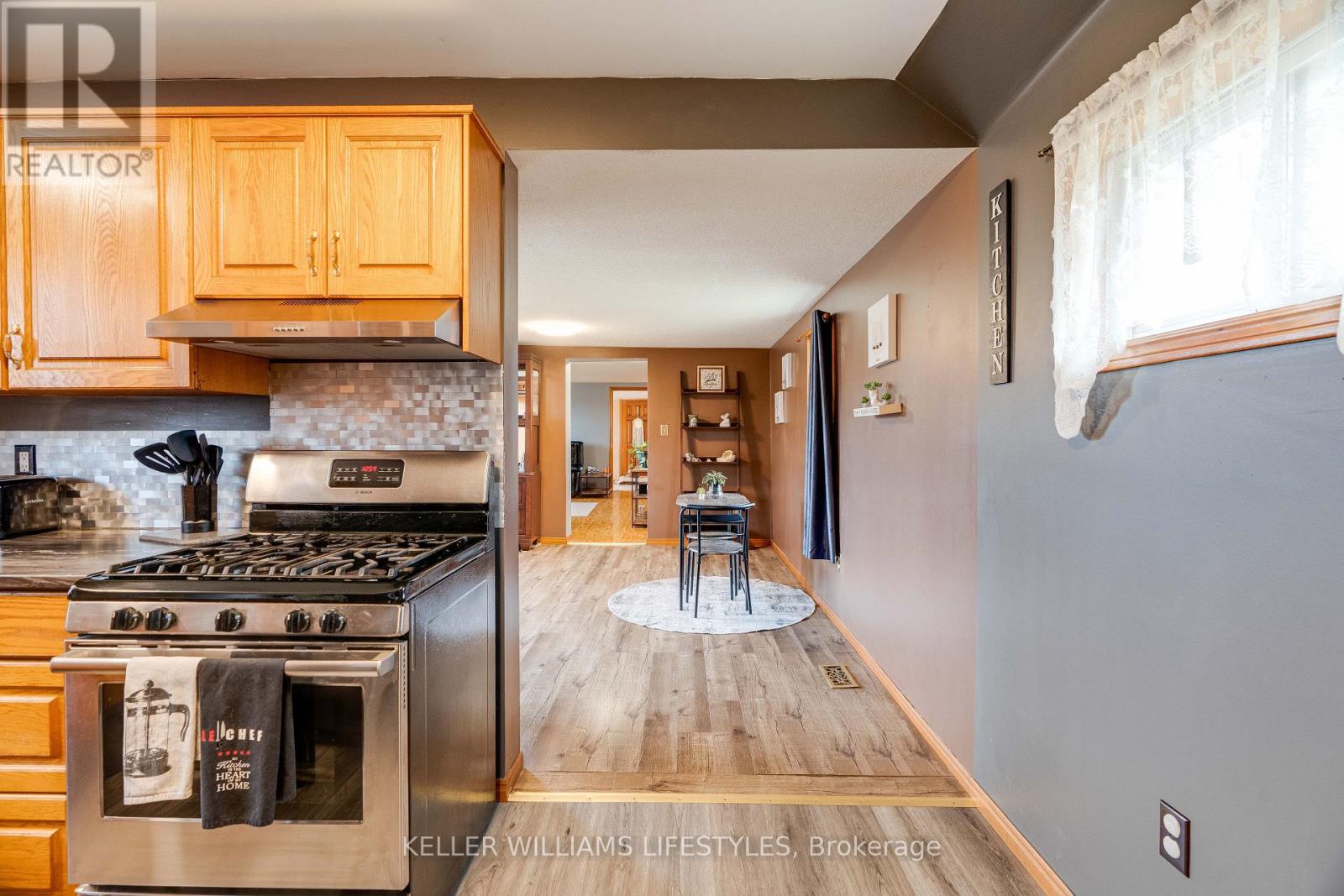 150 Mcrae Street, Southwest Middlesex, Ontario  N0L 1M0 - Photo 10 - X12563224