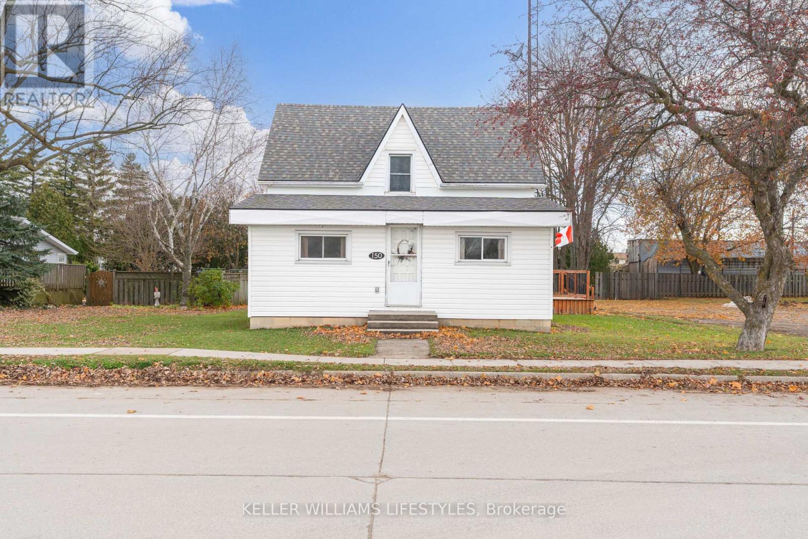 150 Mcrae Street, Southwest Middlesex, Ontario  N0L 1M0 - Photo 3 - X12563224