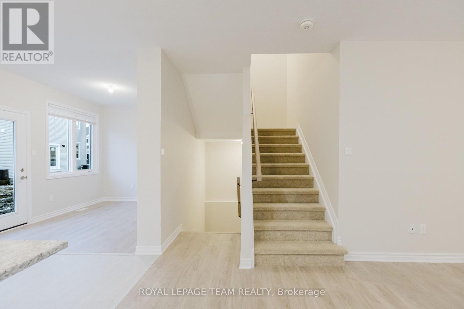 180 Ryan Reynolds Way, Ottawa, Ontario  K4A 2N3 - Photo 14 - X12563030