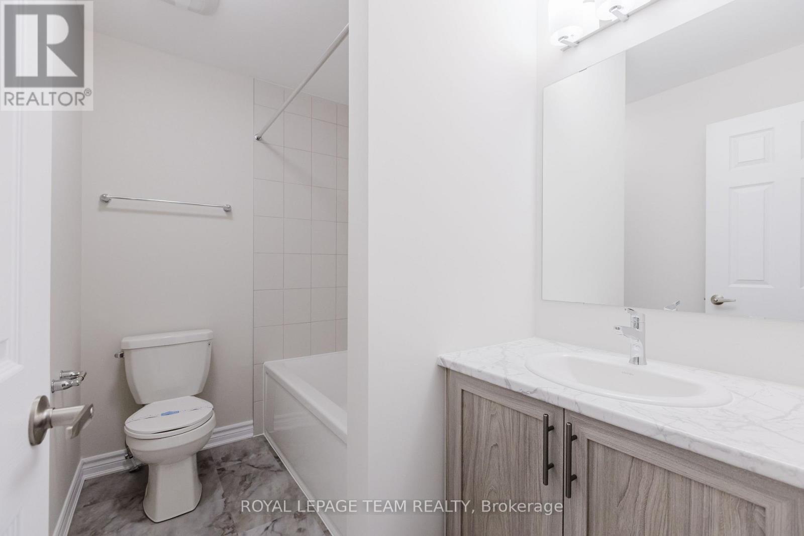 180 Ryan Reynolds Way, Ottawa, Ontario  K4A 2N3 - Photo 25 - X12563030
