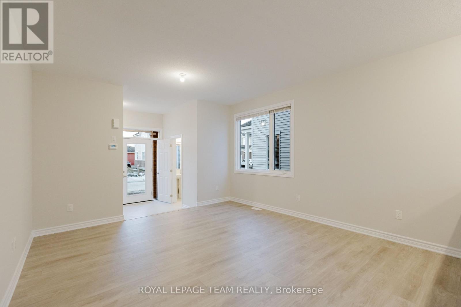 180 Ryan Reynolds Way, Ottawa, Ontario  K4A 2N3 - Photo 7 - X12563030