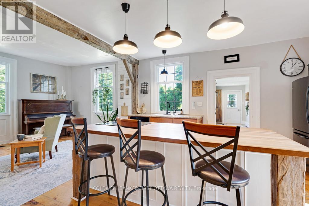 4 Station Road, Rideau Lakes, Ontario  K0G 1V0 - Photo 15 - X12563076