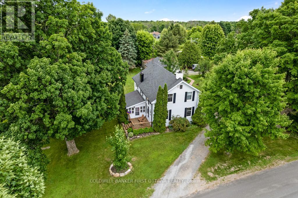 4 Station Road, Rideau Lakes, Ontario  K0G 1V0 - Photo 41 - X12563076