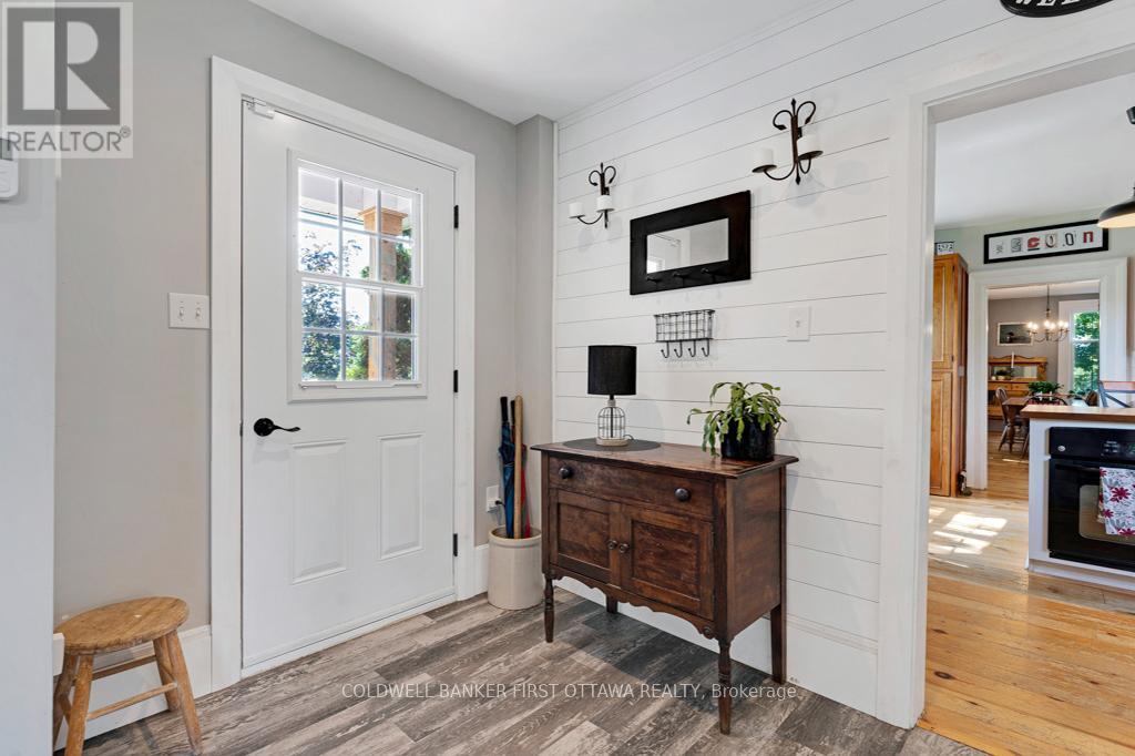 4 Station Road, Rideau Lakes, Ontario  K0G 1V0 - Photo 5 - X12563076