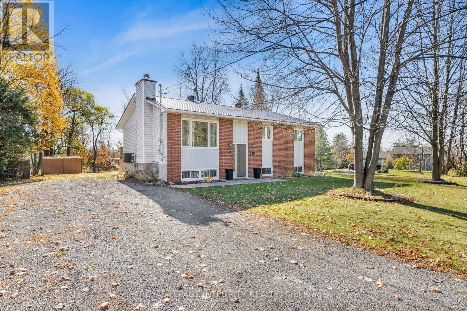 220 AGATHE STREET, Clarence-Rockland, Ontario