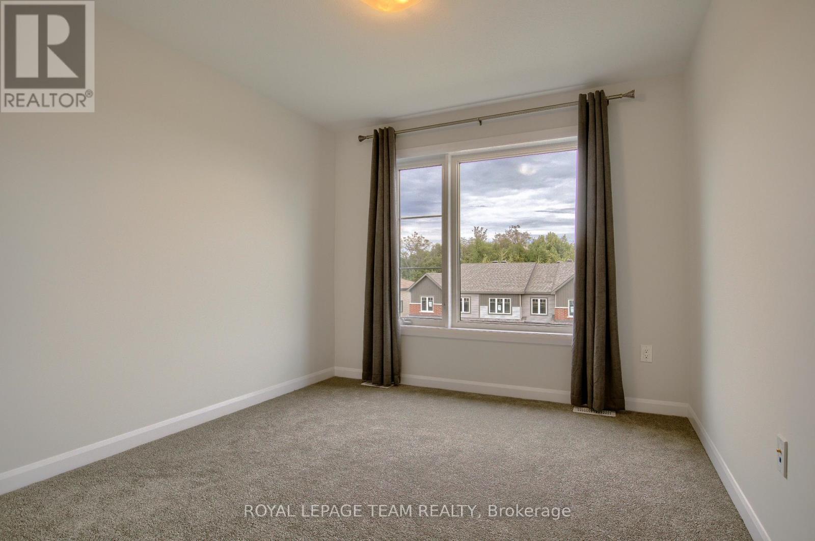 280 Elsie Macgill Walk, Ottawa, Ontario  K2K 1X7 - Photo 14 - X12563112