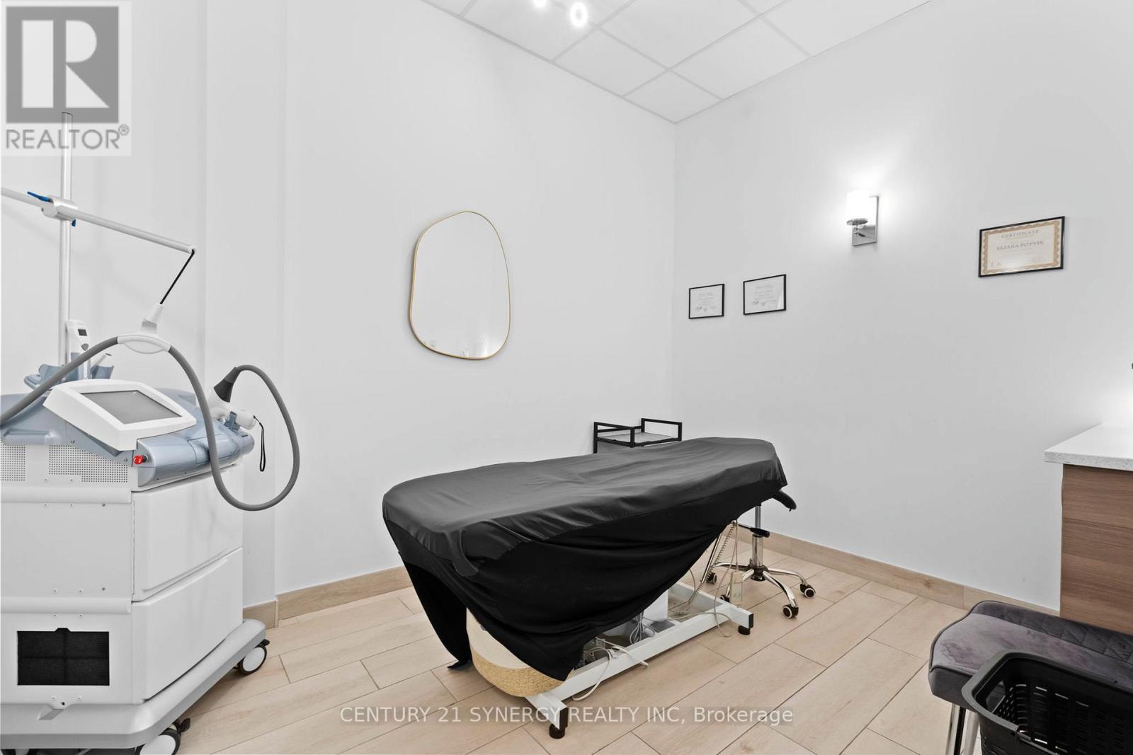 9/10 - 200 Vanguard Drive, Ottawa, Ontario  K4A 0T8 - Photo 16 - X12563162