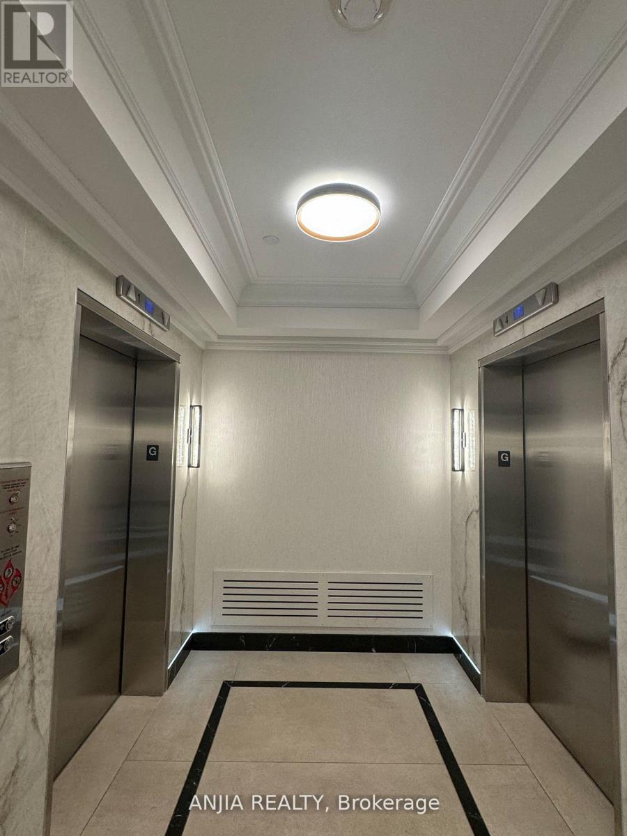 721 - 25 Greenview Avenue, Toronto, Ontario  M2M 1R2 - Photo 11 - C12327609