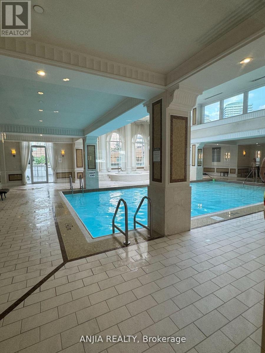 721 - 25 Greenview Avenue, Toronto, Ontario  M2M 1R2 - Photo 12 - C12327609