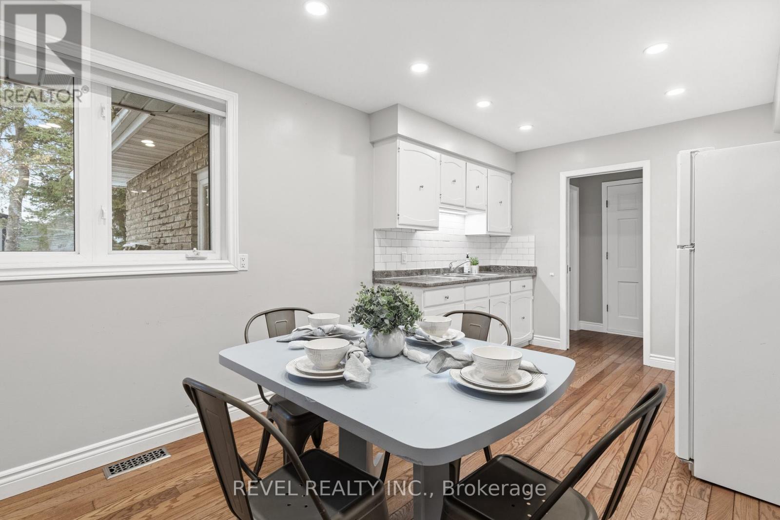 169 Victoria Drive, Kawartha Lakes, Ontario  K0M 1G0 - Photo 18 - X12561476