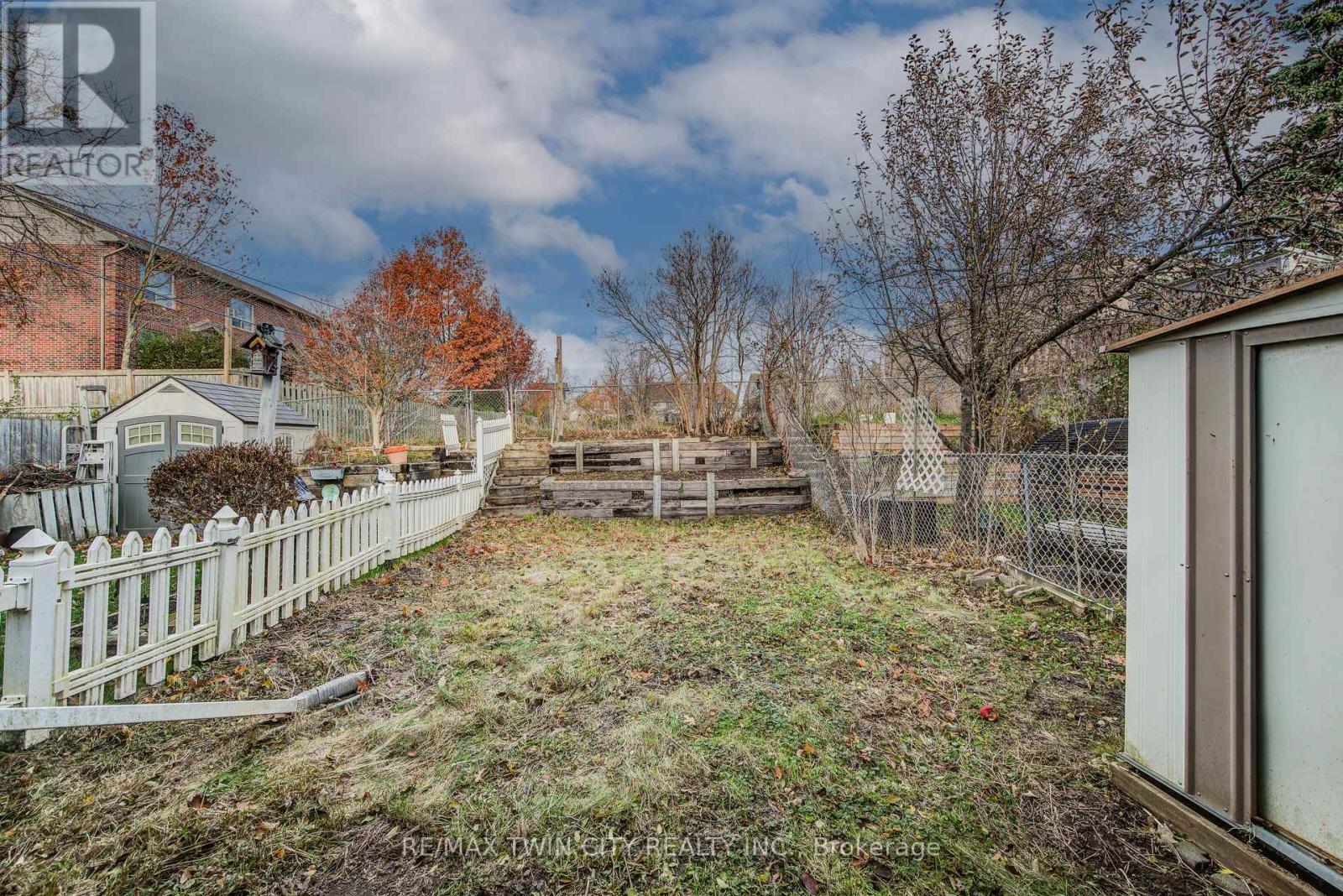 66 Charles Best Place, Kitchener, Ontario  N2M 5A3 - Photo 22 - X12562908