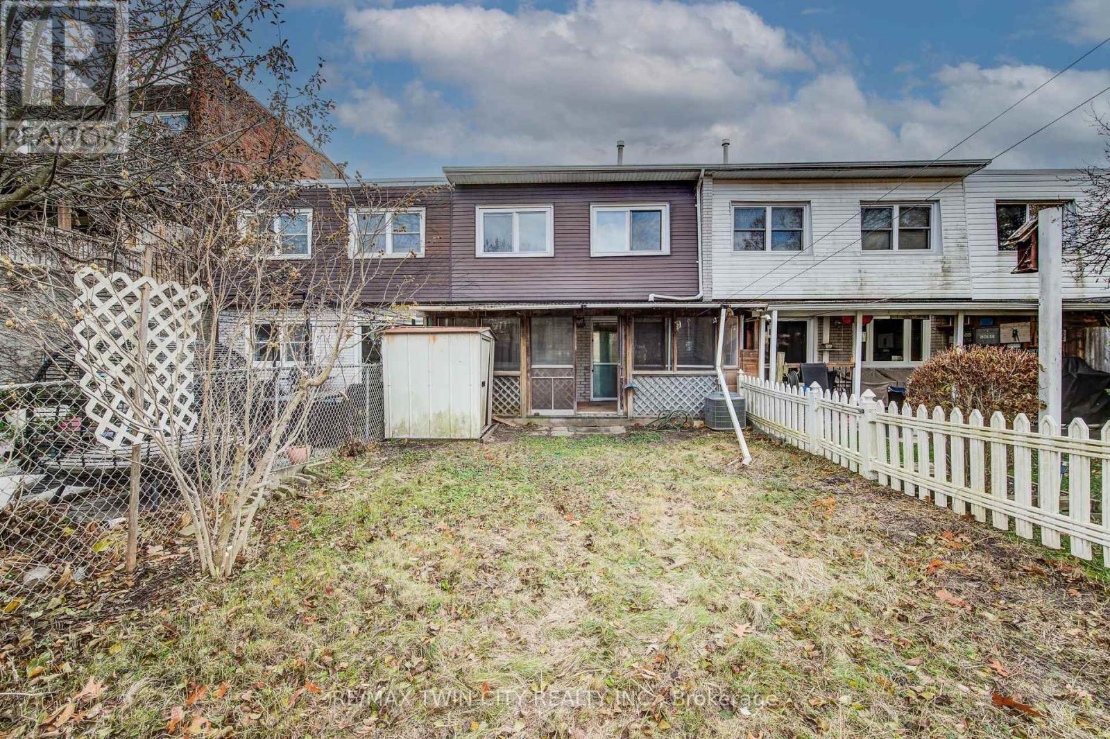 66 Charles Best Place, Kitchener, Ontario  N2M 5A3 - Photo 25 - X12562908