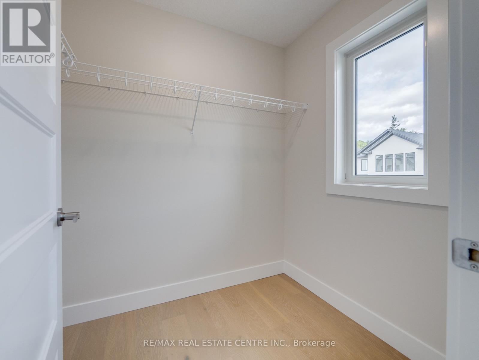 7 - 7966 Fallon Drive, Lucan Biddulph, Ontario  N0M 1V0 - Photo 24 - X12562938