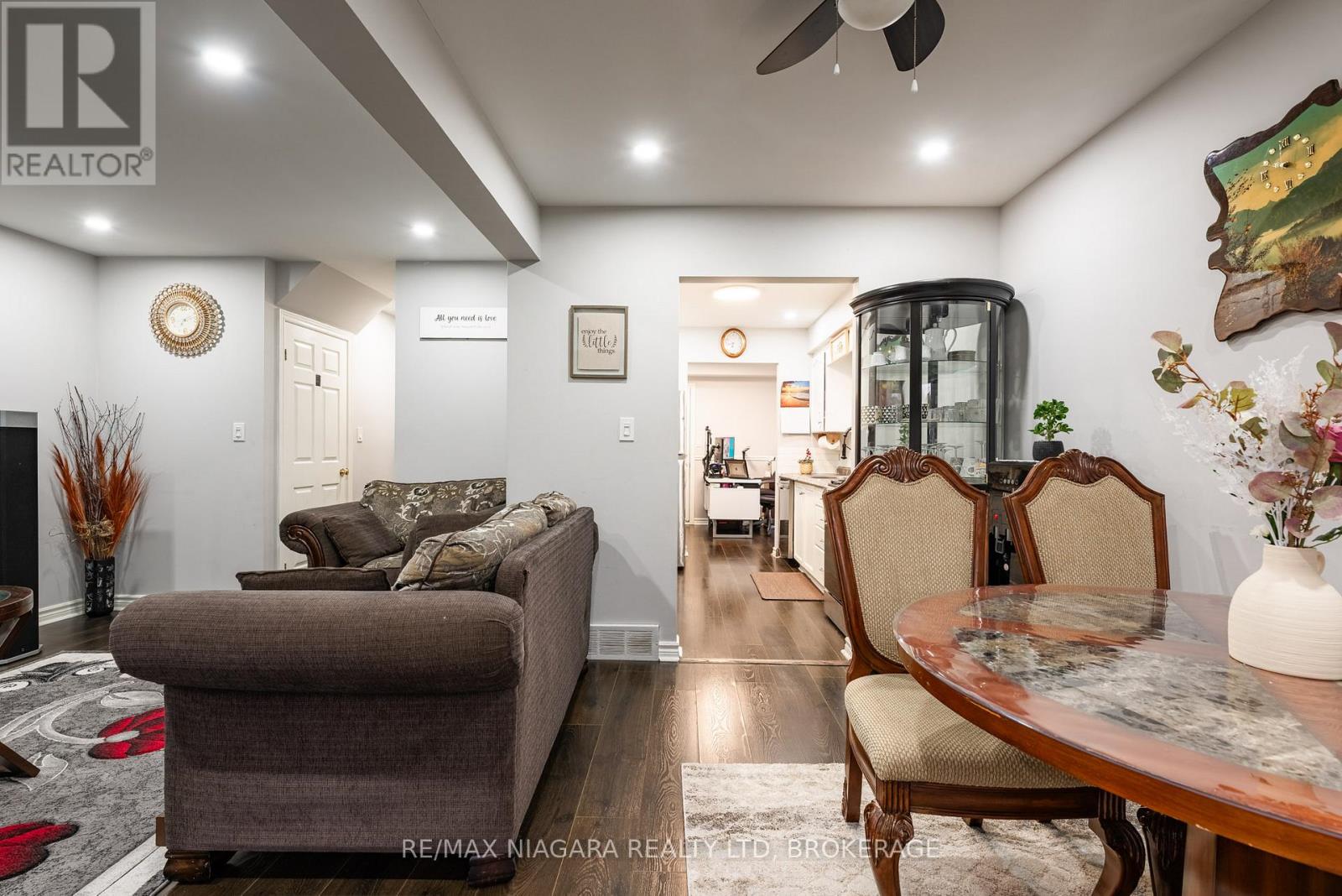 201 Windsor Street, Welland, Ontario L3C 7E3 - Photo 11 - X12563016