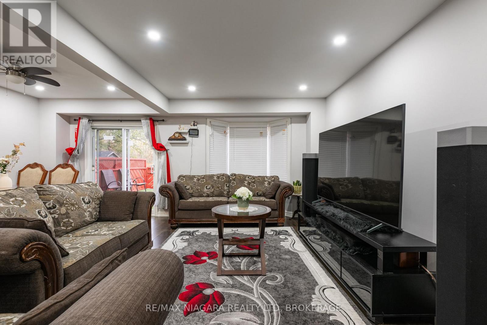 201 Windsor Street, Welland, Ontario L3C 7E3 - Photo 6 - X12563016