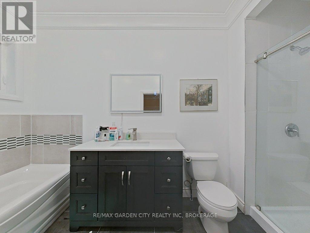 2400 Effingham Street, Pelham, Ontario  L0S 1C0 - Photo 21 - X12563130