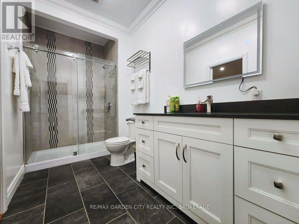 2400 Effingham Street, Pelham, Ontario  L0S 1C0 - Photo 23 - X12563130