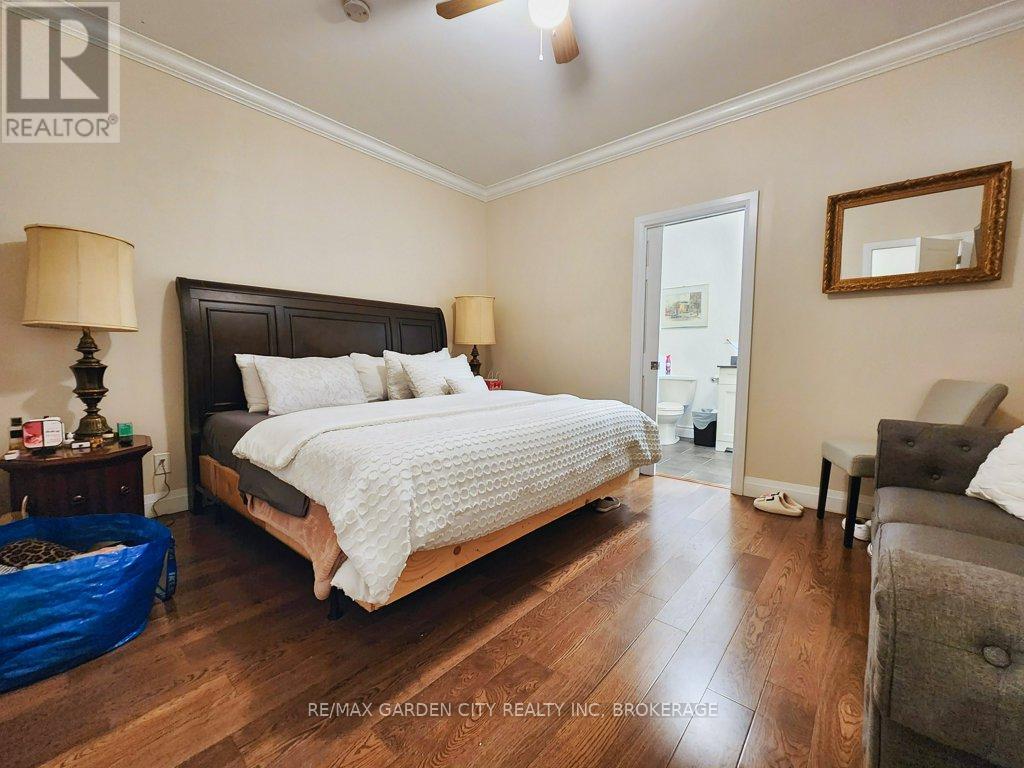 2400 Effingham Street, Pelham, Ontario  L0S 1C0 - Photo 26 - X12563130