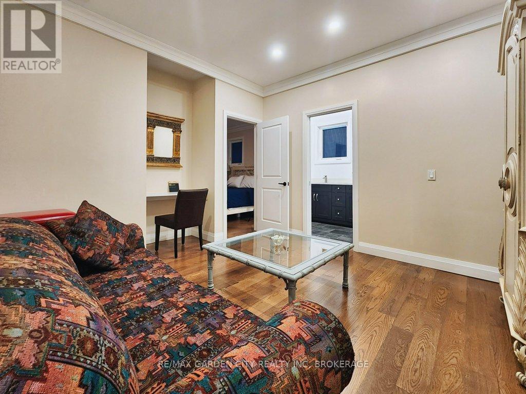 2400 Effingham Street, Pelham, Ontario  L0S 1C0 - Photo 28 - X12563130